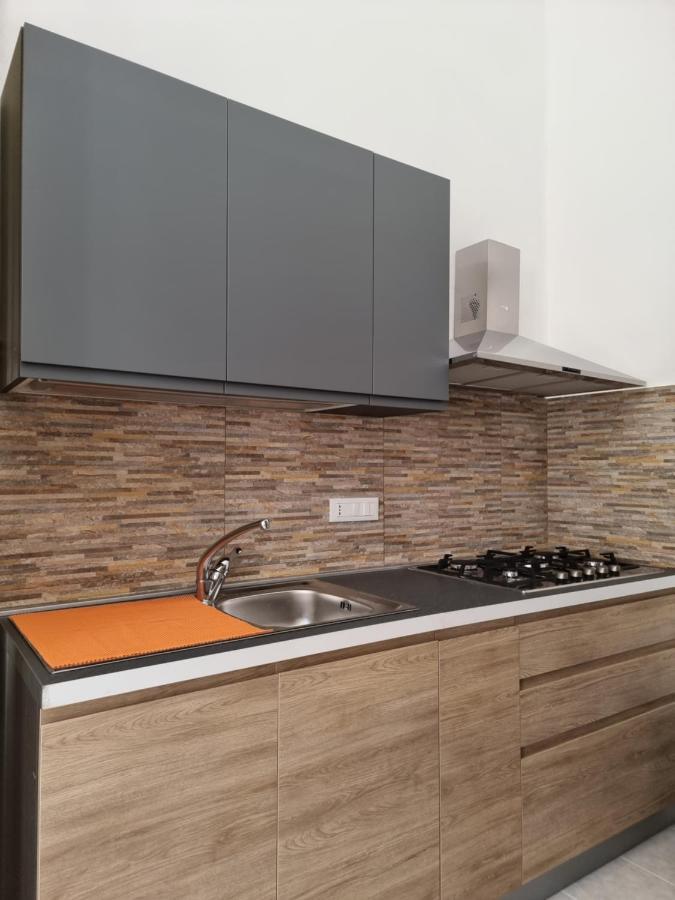 Mandralisca Holidays - Luxury Apartments 切法卢 外观 照片