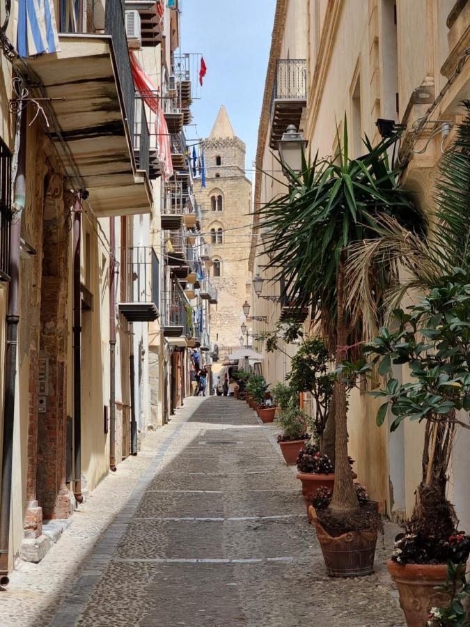 Mandralisca Holidays - Luxury Apartments 切法卢 外观 照片