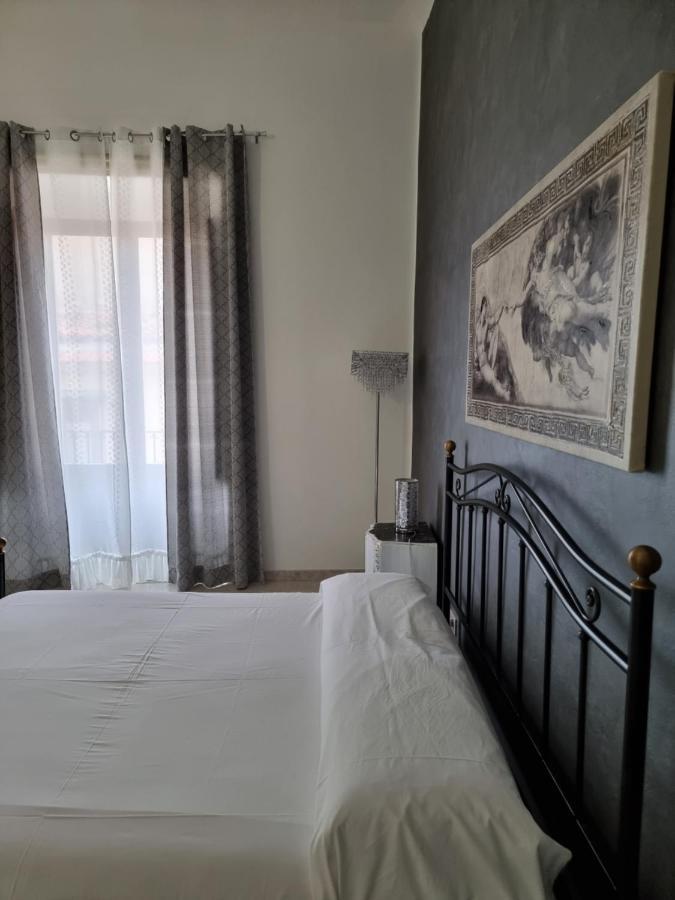 Mandralisca Holidays - Luxury Apartments 切法卢 外观 照片
